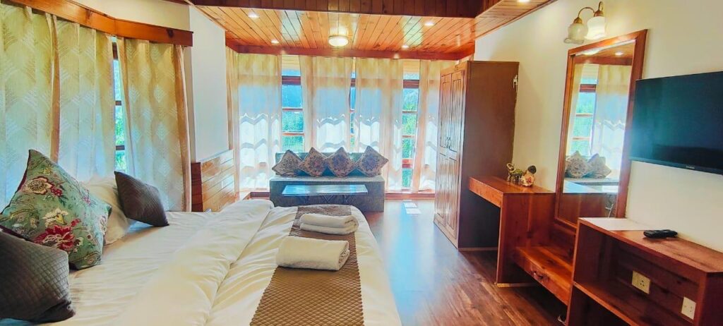 WhatsApp Image 2025-09-28 at 12.17.56 PM (7)